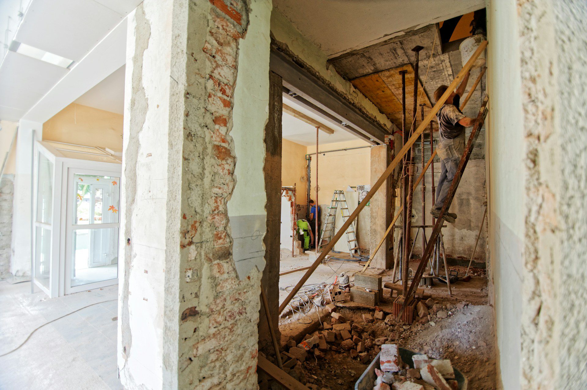 Professional restoration services for Stamford, CT, commercial and residential buildings